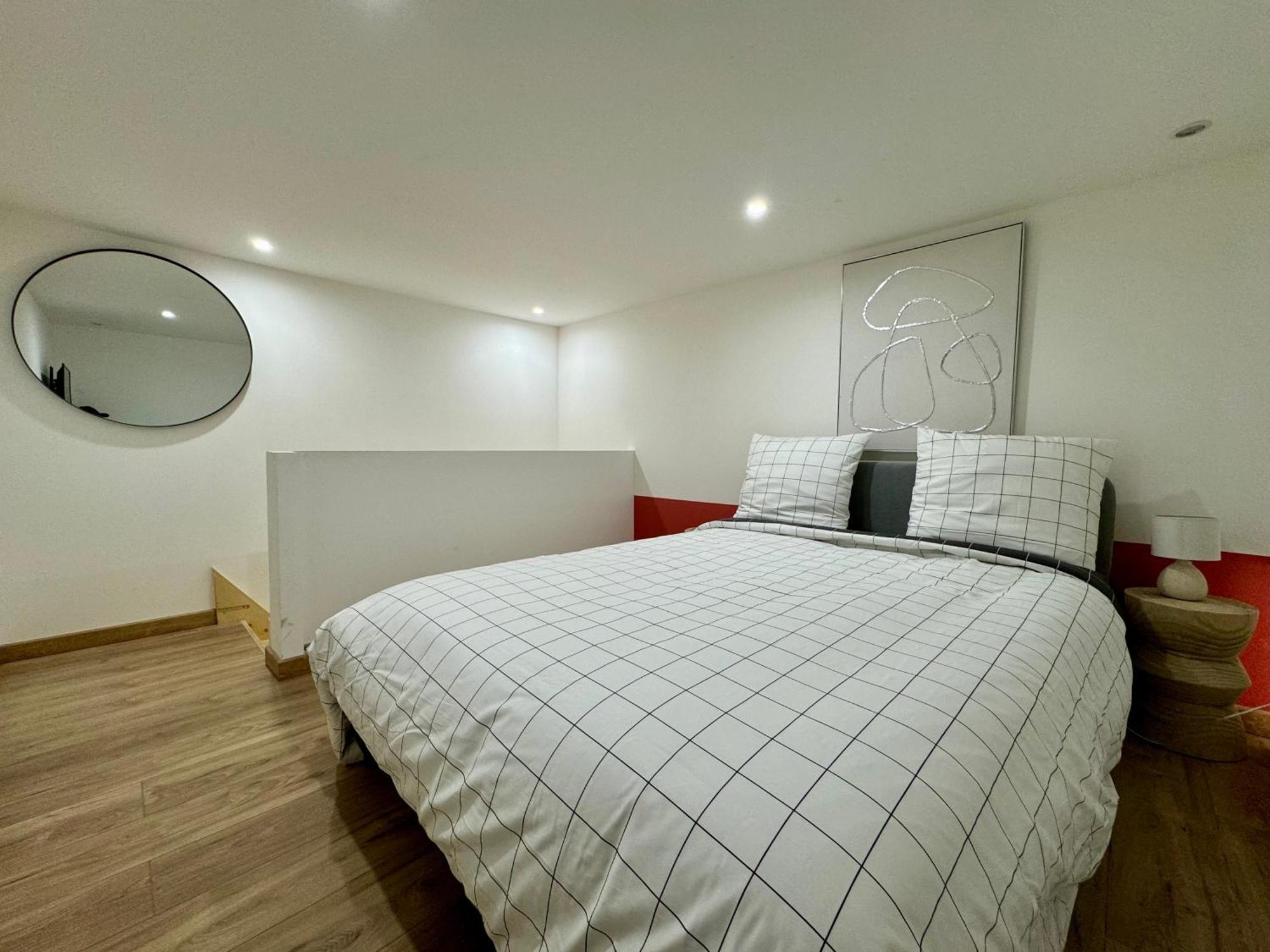 Suite Elias Villeurbanne Ngoại thất bức ảnh